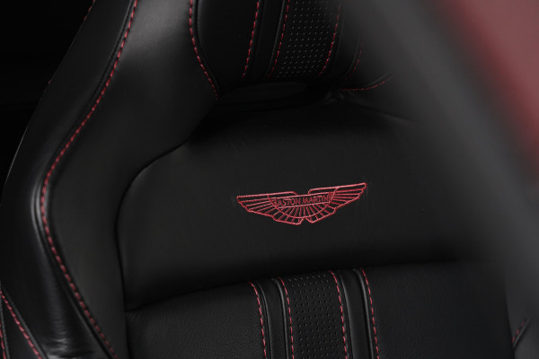 2022 Aston Martin Vantage  Coupe Image 33