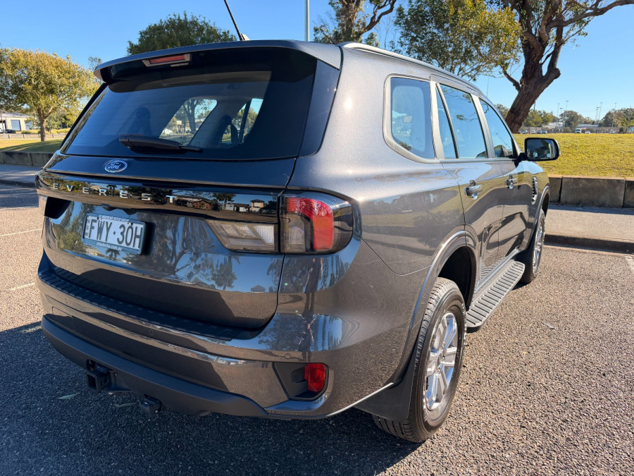 2025 MY25.25 Ford Everest UB Ambiente SUV Image 9