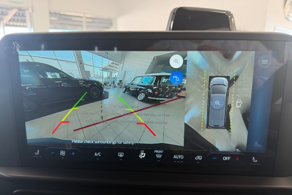 2026 MY26.5 Ford Transit Custom AV Trail LWB Van Image 28