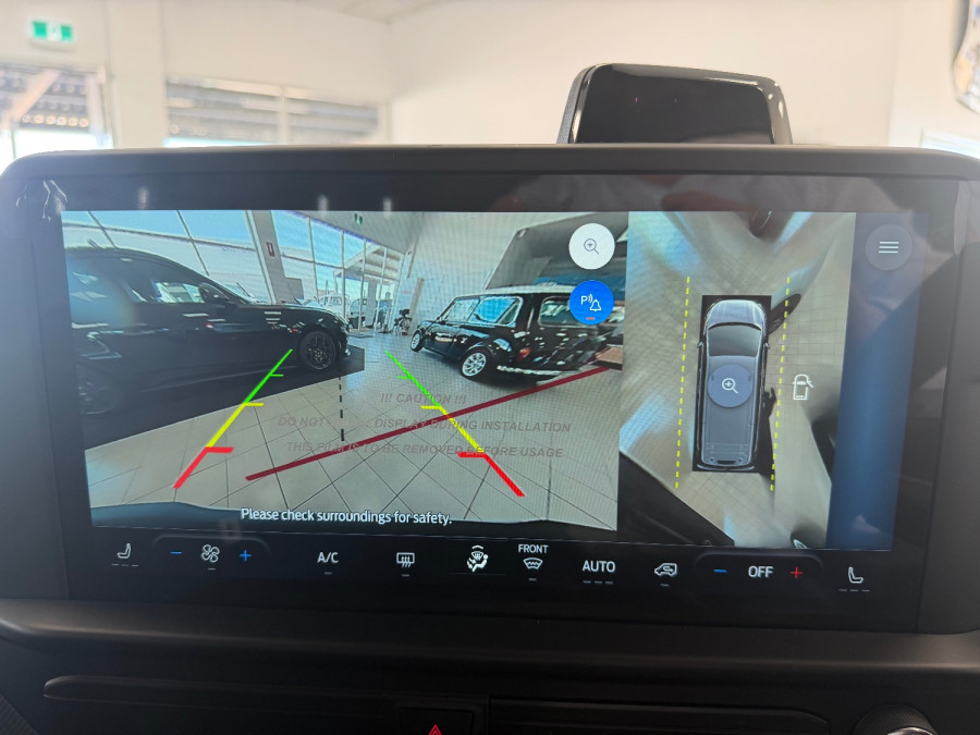 2026 MY26.5 Ford Transit Custom AV Trail LWB Van Image 28