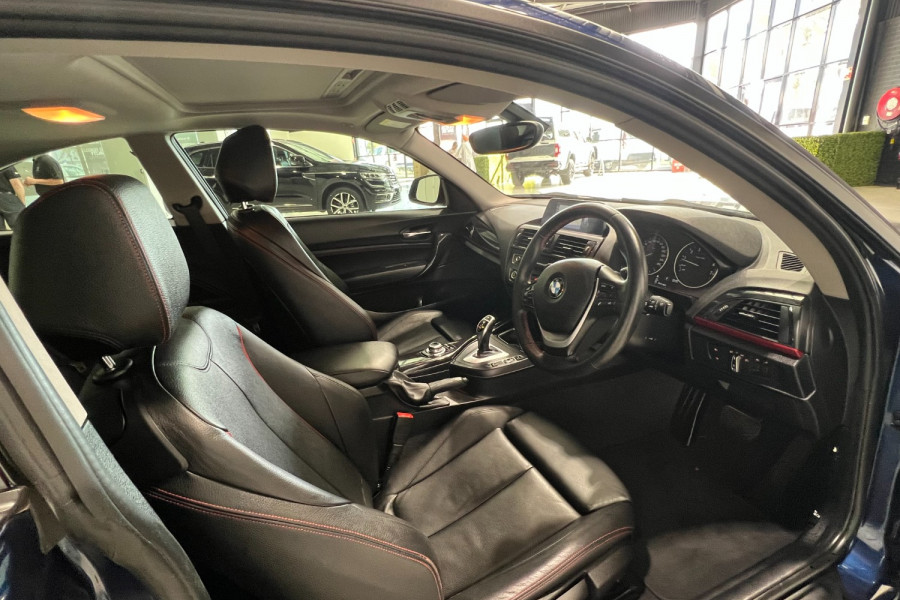 2014 BMW 2 Series F22 220i Sport Line Coupe Image 9