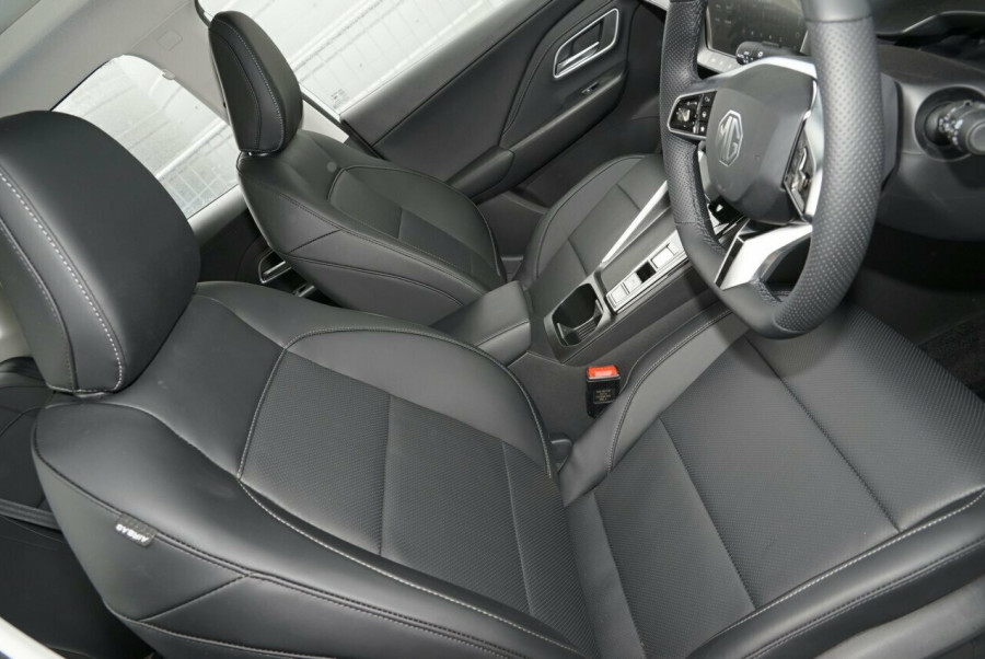 2025 MG ZS ZS32 Essence SUV Image 21