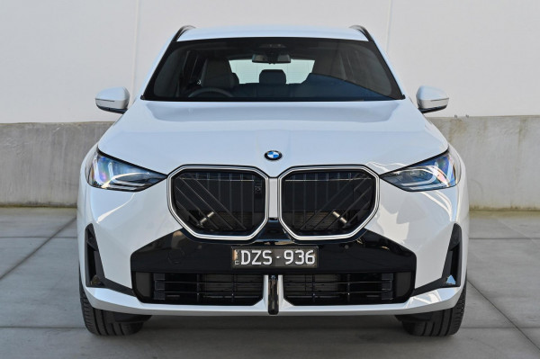 2026 BMW X3 G45 20 xDrive SUV image 2