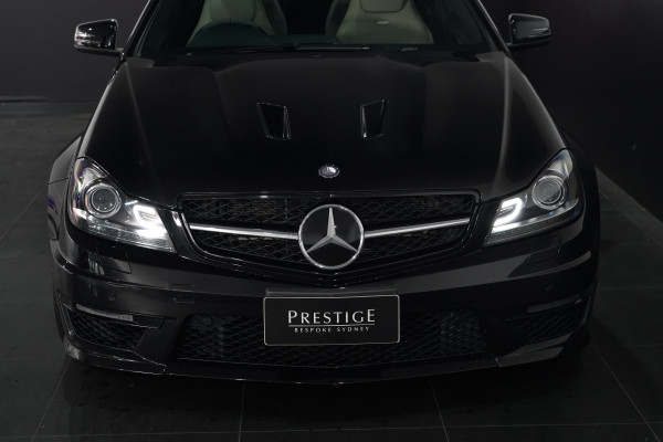 2014 Mercedes-Benz C63 Mercedes-Benz C63 Amg Edition 507 7 Sp Automatic G-Tronic Amg Edition 507 Coupe Image 3