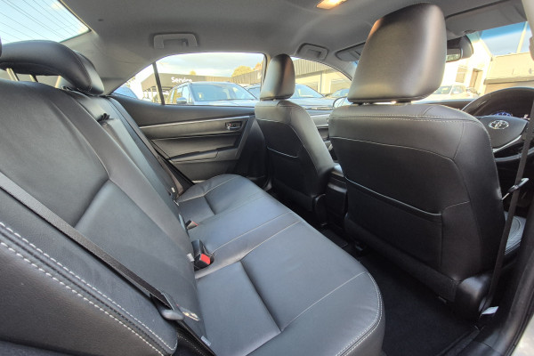 2018 Toyota Corolla ZRE172R ZR Sedan Image 12