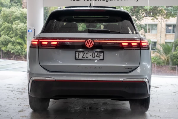 2025 MY26 Volkswagen Tiguan CT R SUV Image 5