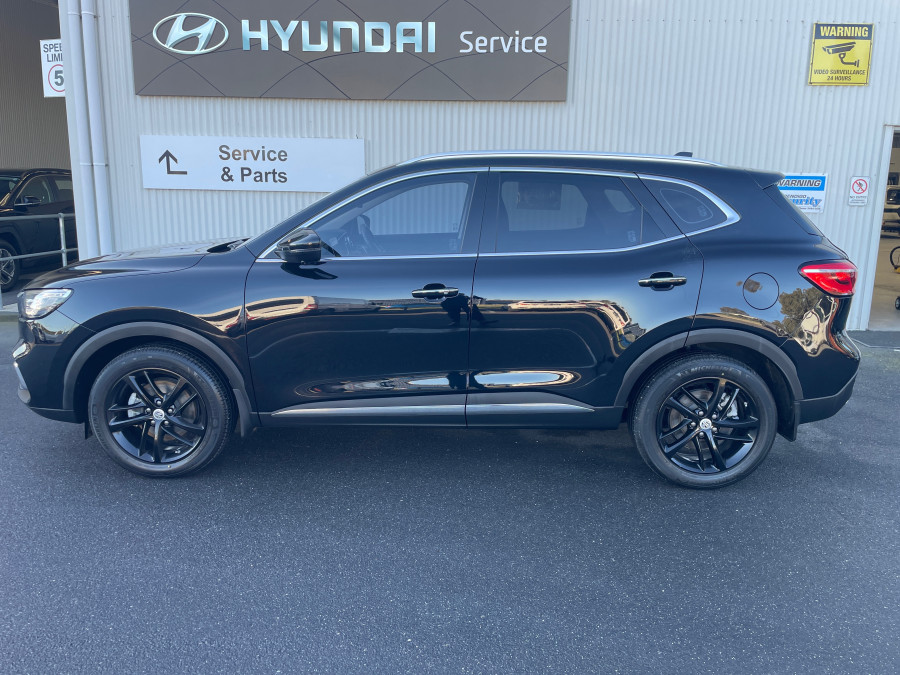2022 MG HS SAS23 Essence SUV Image 8