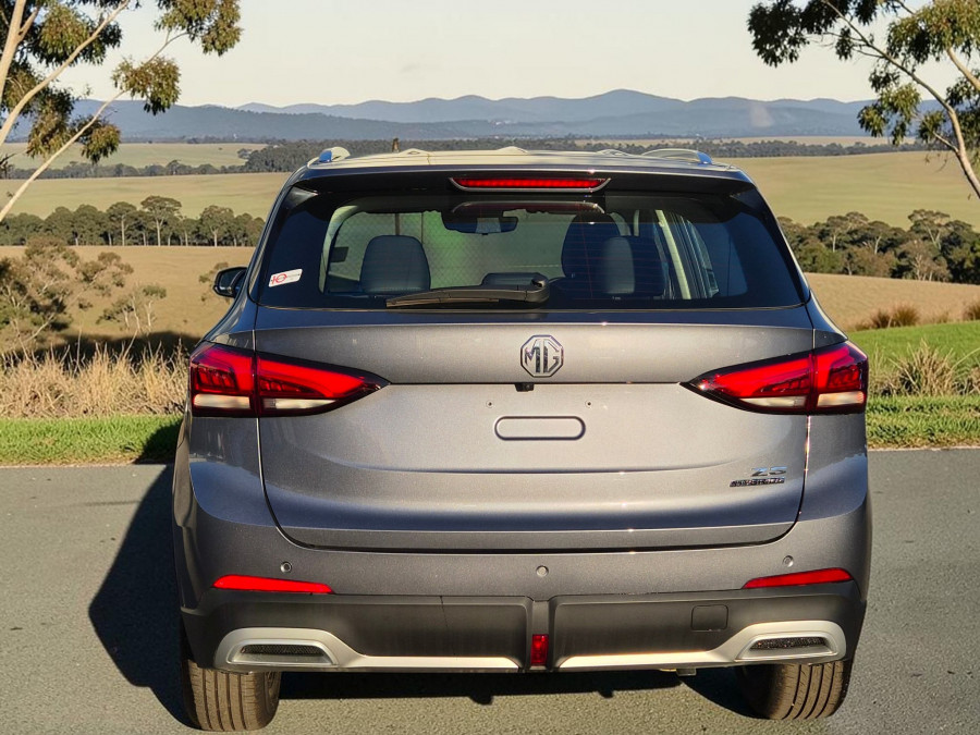 2025 MY25.5 MG ZS ZS32 Essence Hybrid+ SUV Image 6