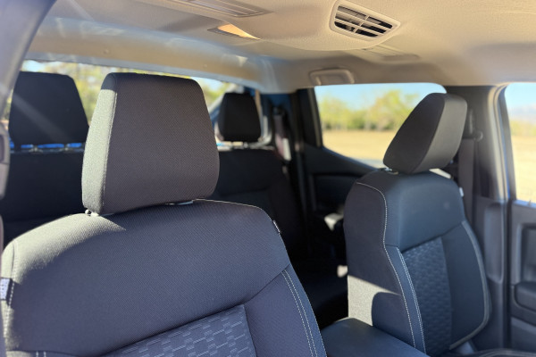 2026 Mitsubishi Outlander ZM ES SUV Image 14