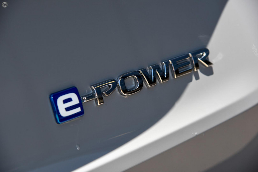 2025 Nissan QASHQAI J12 Ti-L e-POWER SUV Image 11