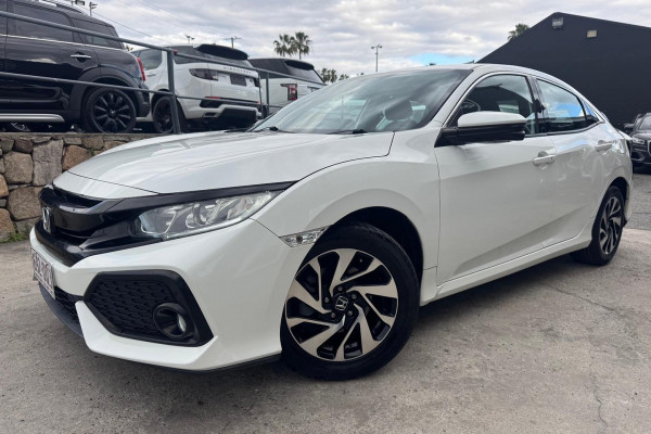 2017 Honda Civic 10th Gen VTi-S Hatch Image 1