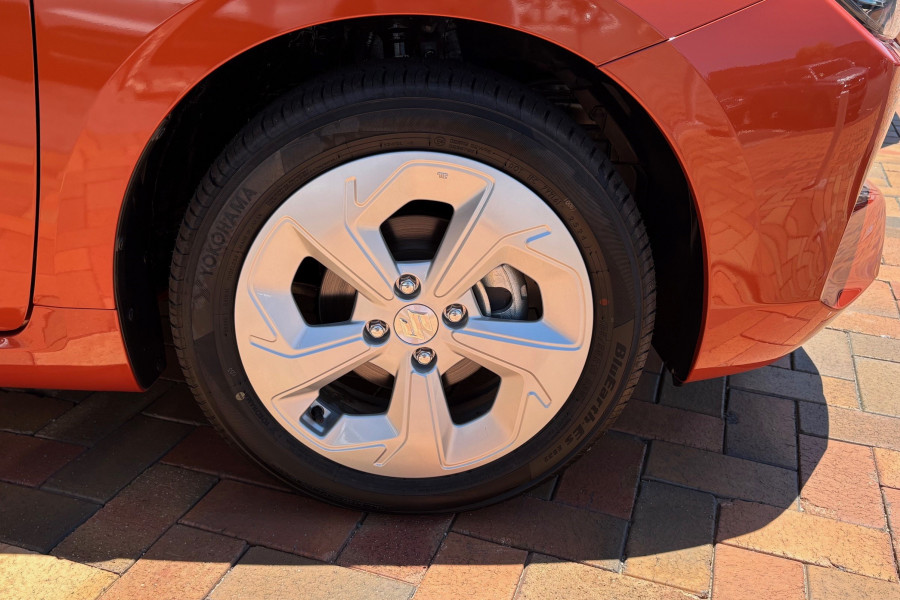 2024 Suzuki Swift UZ Hybrid Plus Hatch Image 9