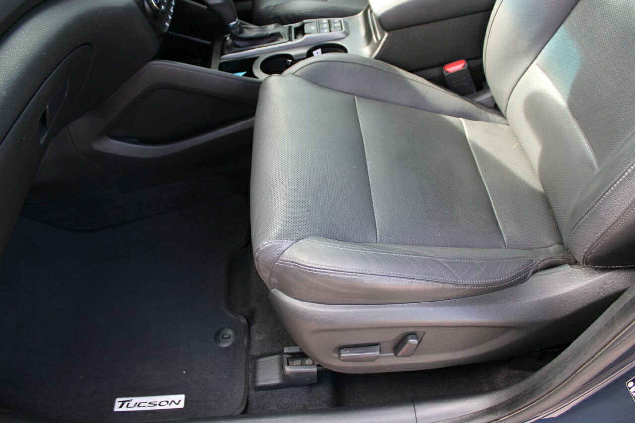 2017 Hyundai Tucson TLe Highlander SUV Image 18