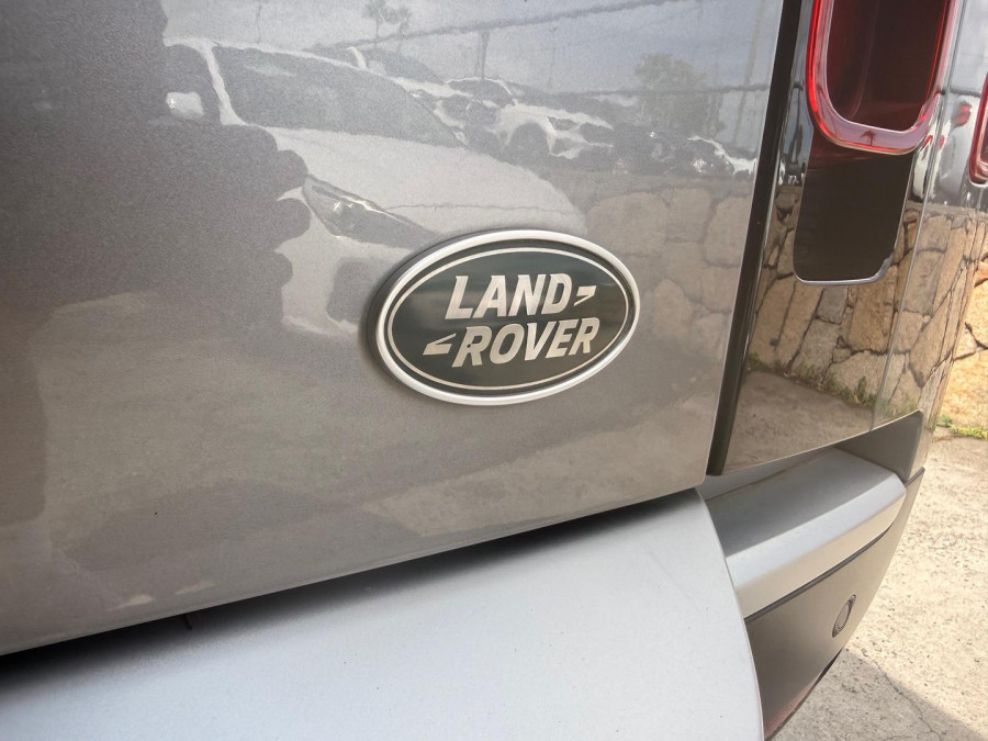 2020 Land Rover Defender L663 110 D240 SE SUV Image 28