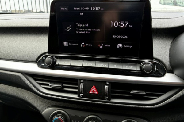 2023 MY24 Kia Cerato BD S Hatch Image 20