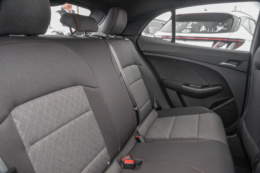 2024 MY24.5 MG MG3 ZP22 Essence Hybrid+ Hatch Image 22