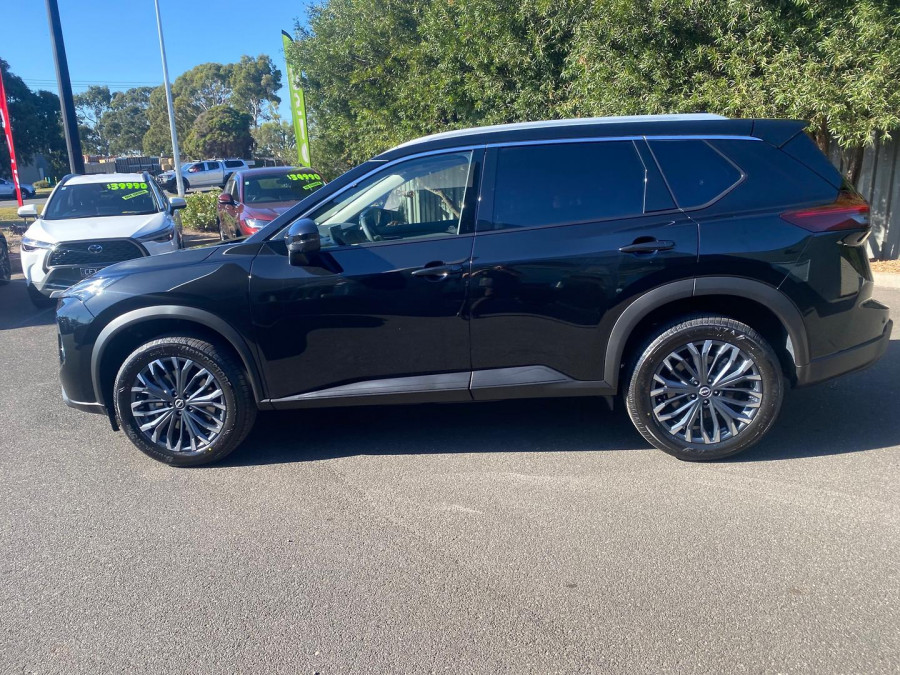 2026 Nissan X-Trail T33 Ti e-POWER SUV Image 4