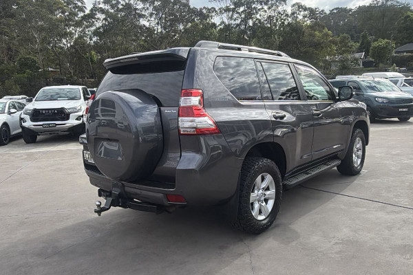 2014 Toyota LandCruiser Prado GDJ150R Altitude SUV Image 6