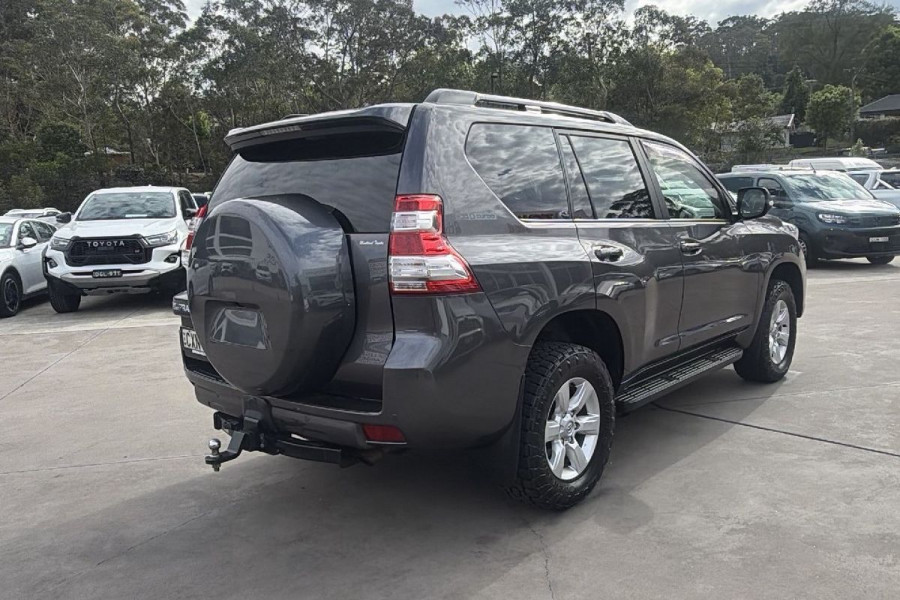 2014 Toyota LandCruiser Prado GDJ150R Altitude SUV Image 6