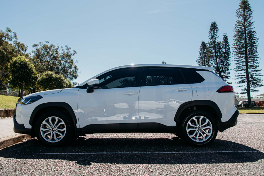 2023 Toyota Corolla Cross MXGH10R GX SUV Image 7