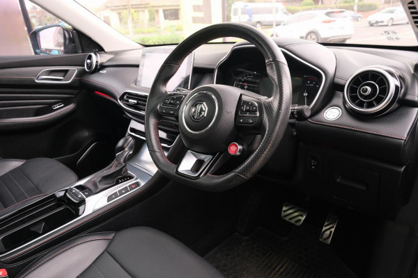 2022 MG HS SAS23 Essence SUV Image 7