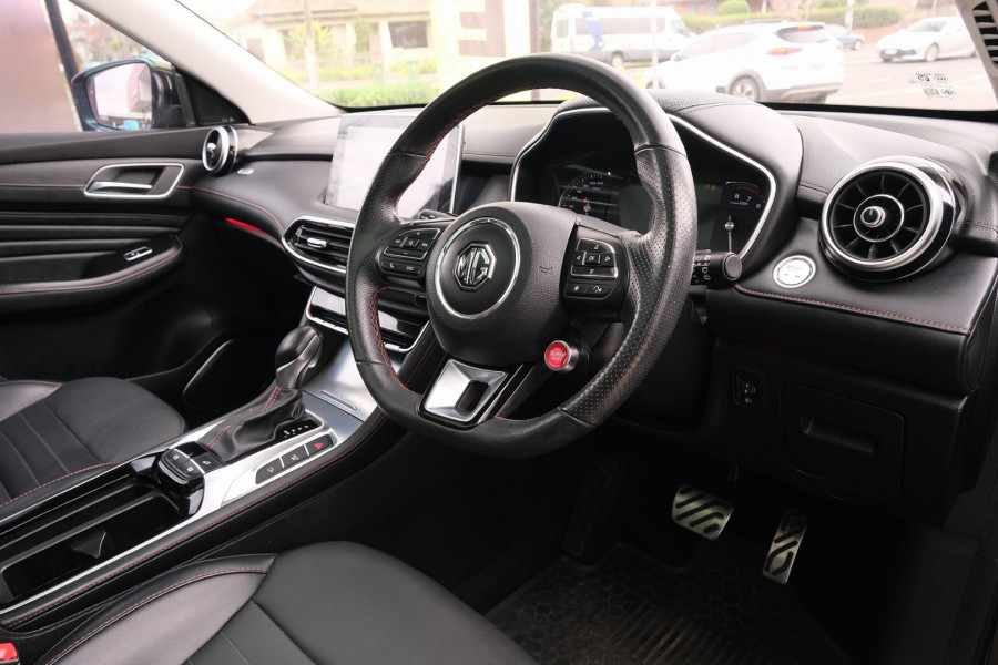 2022 MG HS SAS23 Essence SUV Image 7