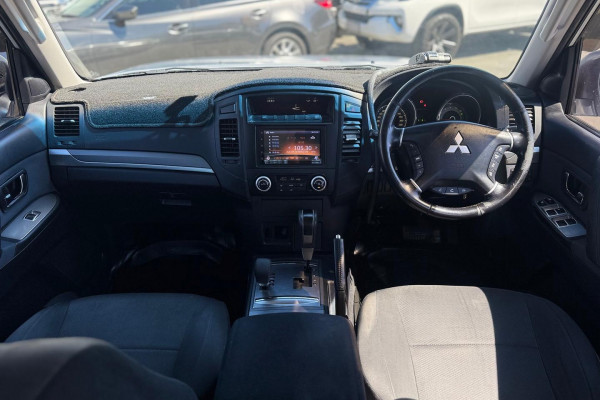 2010 Mitsubishi Pajero NT GLX SUV Image 15