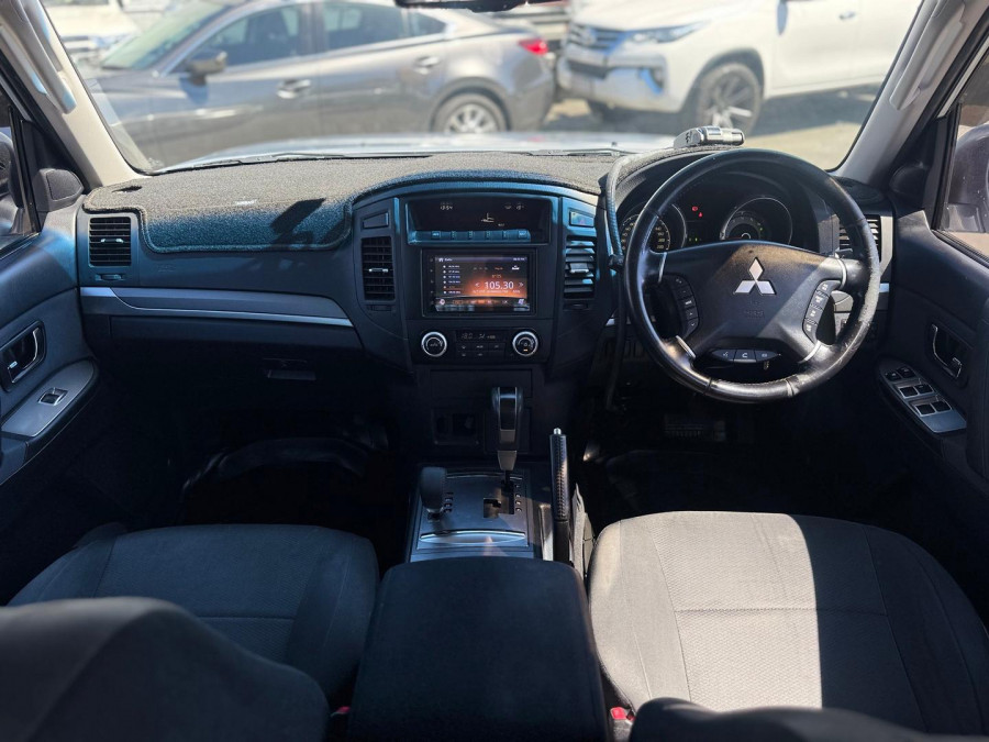2010 Mitsubishi Pajero NT GLX SUV Image 15