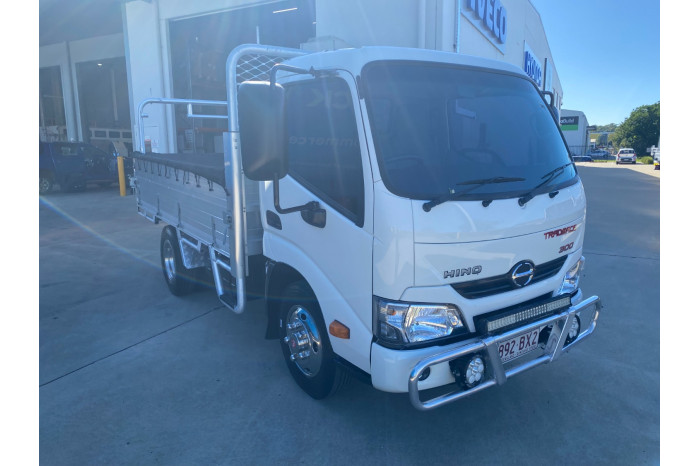 2019 Hino 300 Series 616 Truck
