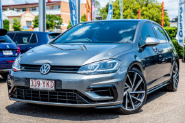 Volkswagen Golf R 7.5