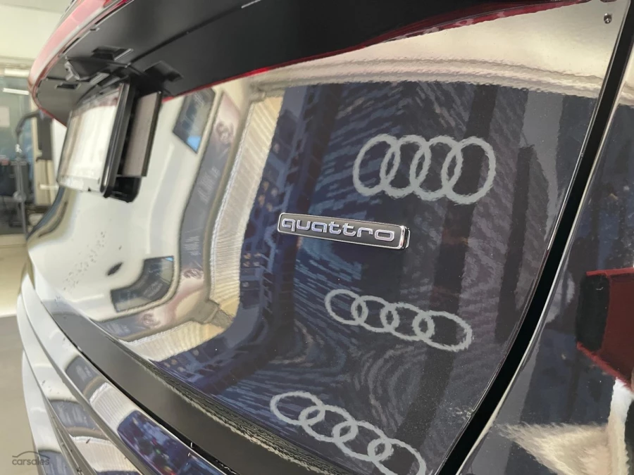 2025 MY26 Audi Q7 4M TDI 170kW SUV Image 12