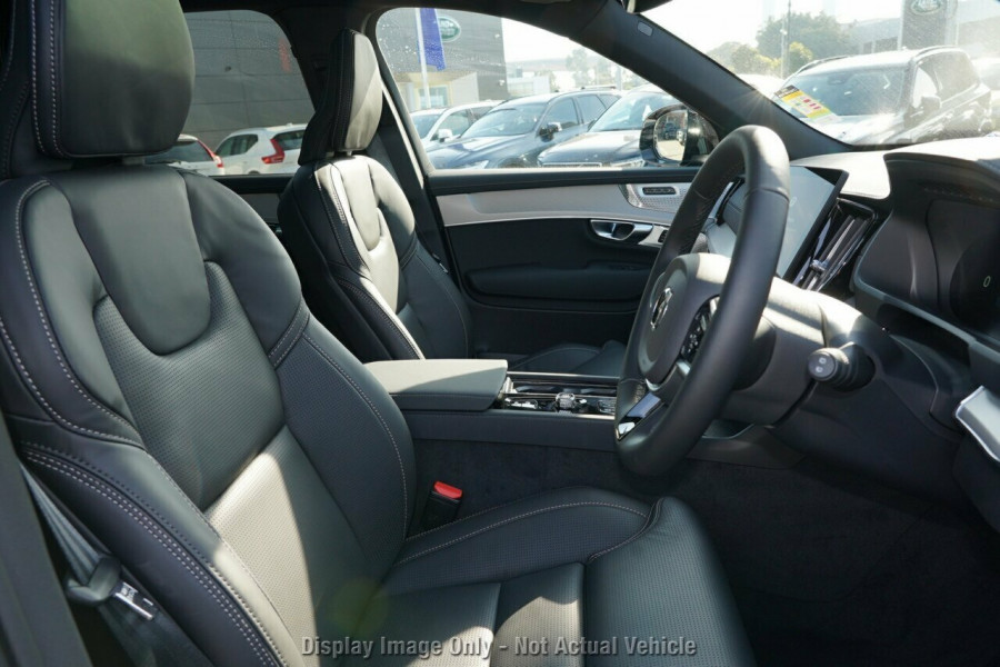 2026 Volvo XC90 L Series Black Edition SUV Image 9