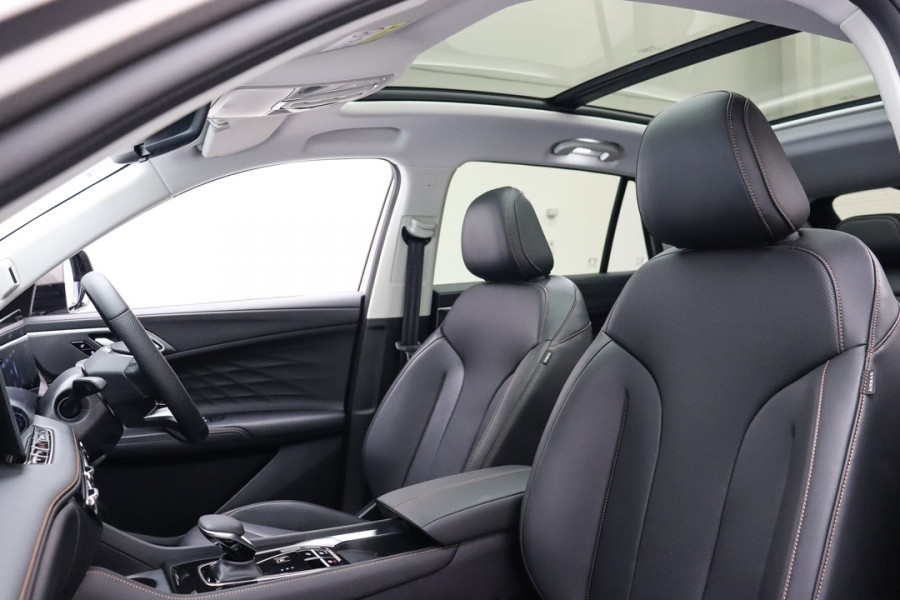 2026 MG HS Super Hybrid Essence SUV Image 17