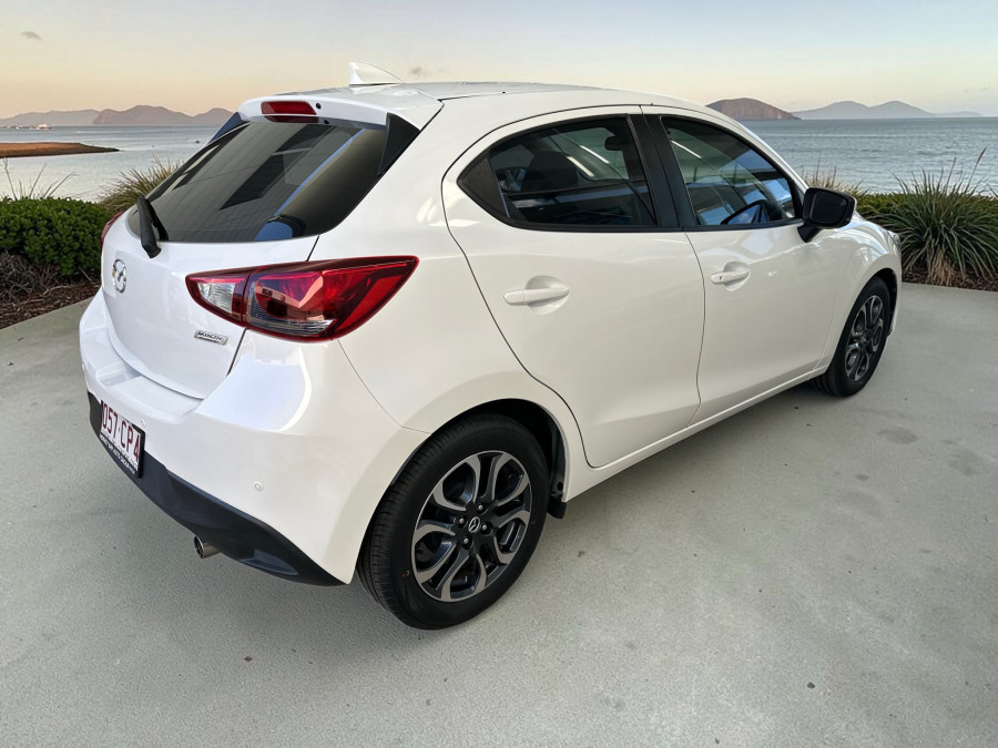 2019 Mazda 2 DJ2HA6 Genki Hatch Image 3