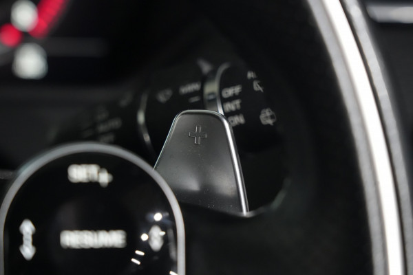 2020 Land Rover Range Rover Velar L560 P250 R-Dynamic S SUV Image 22