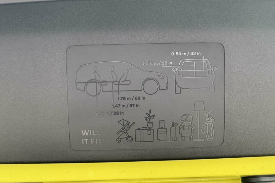 2023 MY24 Volvo EX30  Single Motor Extended Range Ultra SUV Image 16