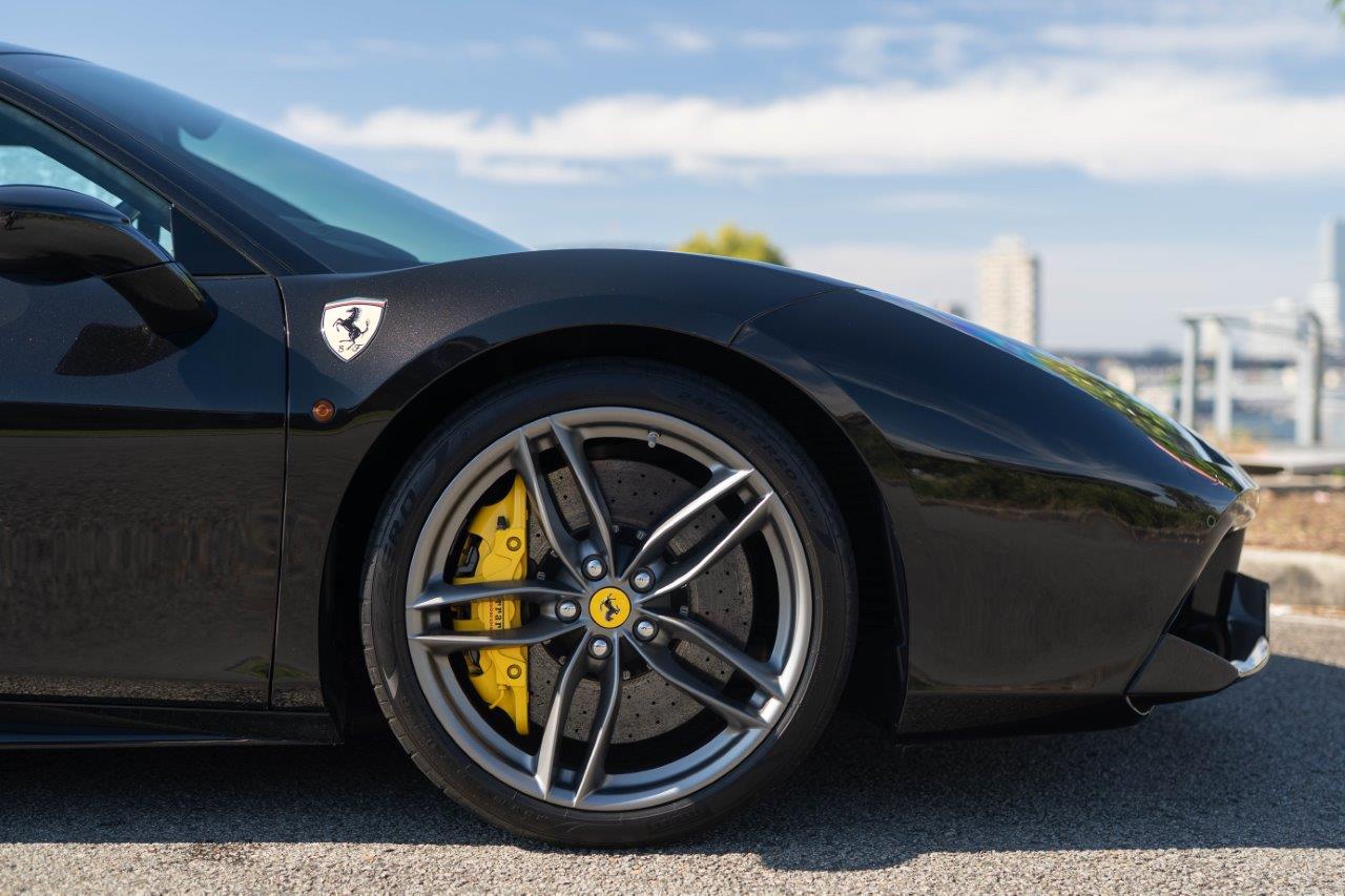 2017 Ferrari 488 Gtb Coupe Image 6