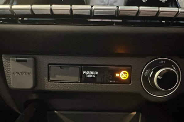 2026 MY25.5 Isuzu D-MAX RG X-TERRAIN Ute Image 17