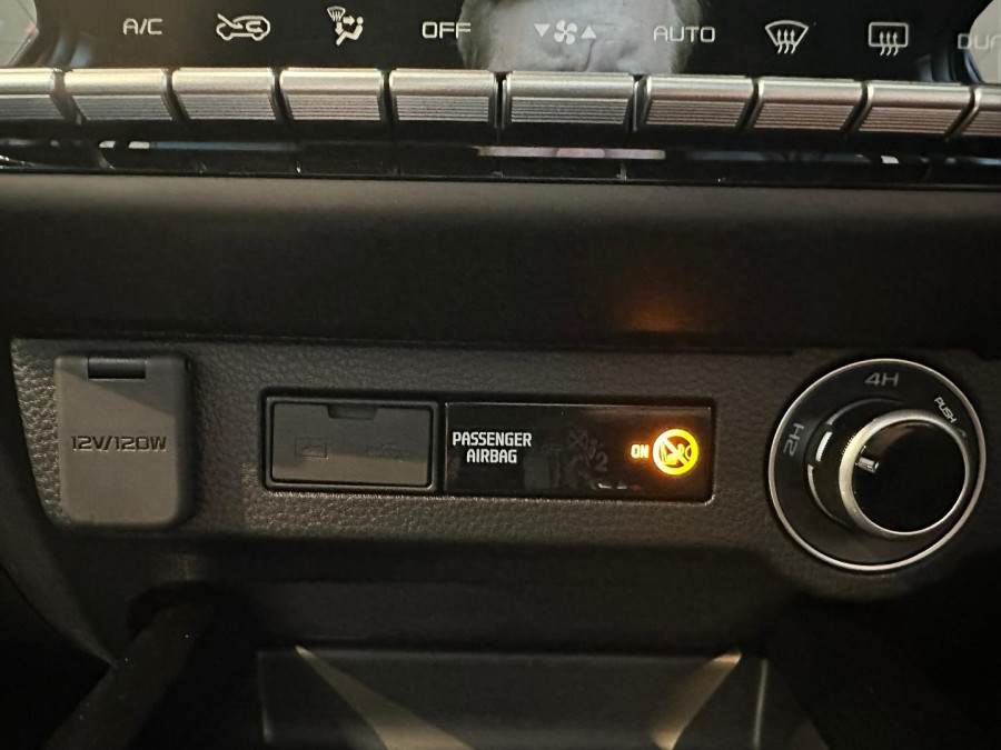2026 MY25.5 Isuzu D-MAX RG X-TERRAIN Ute Image 17