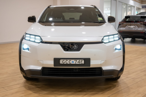 2026 Subaru Solterra E1-1 AWD SUV image 4