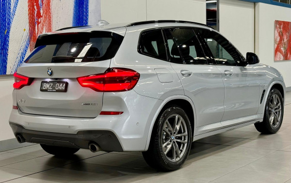 2021 BMW X3 G01 sDrive20i SUV image 5