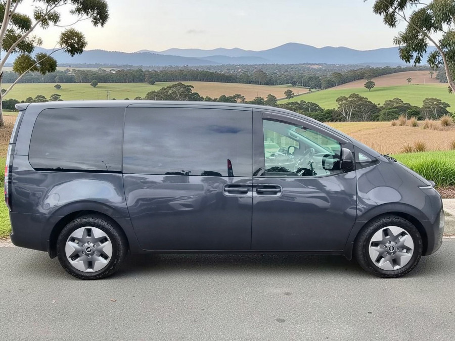 2023 Hyundai Staria US4.V2  People Mover Image 8