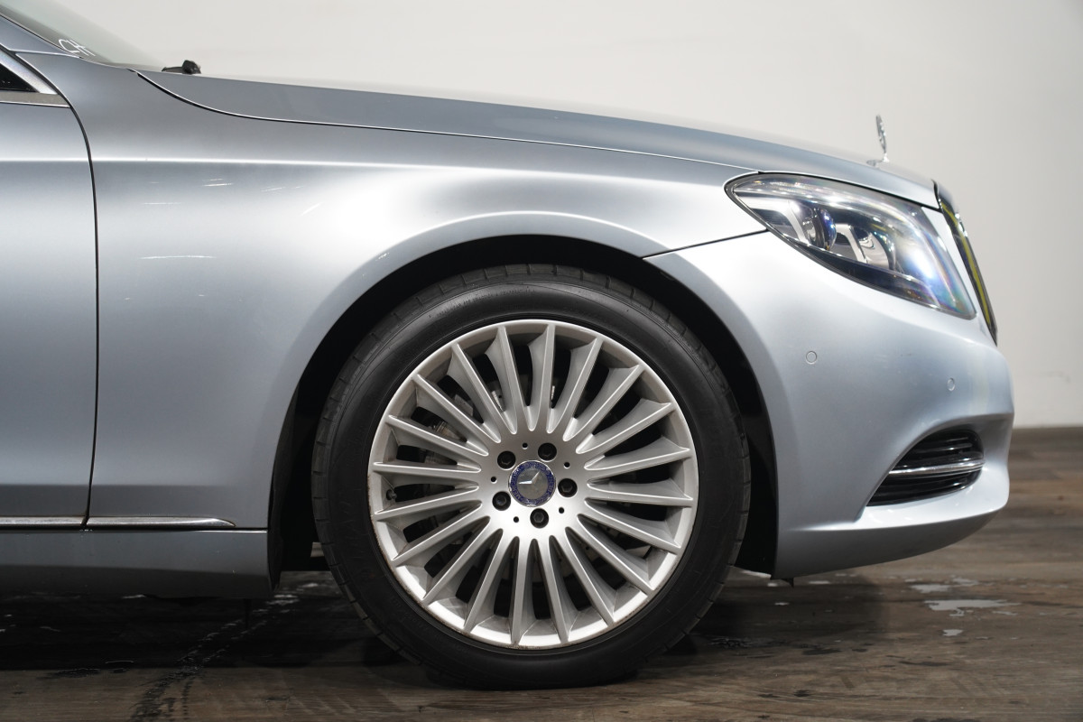 2013 Mercedes-Benz S400 Sedan Image 5