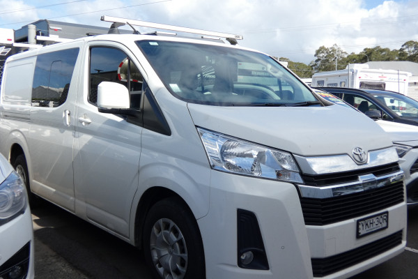 2021 Toyota HiAce GDH300R LWB 5 SEATS Van Image 6