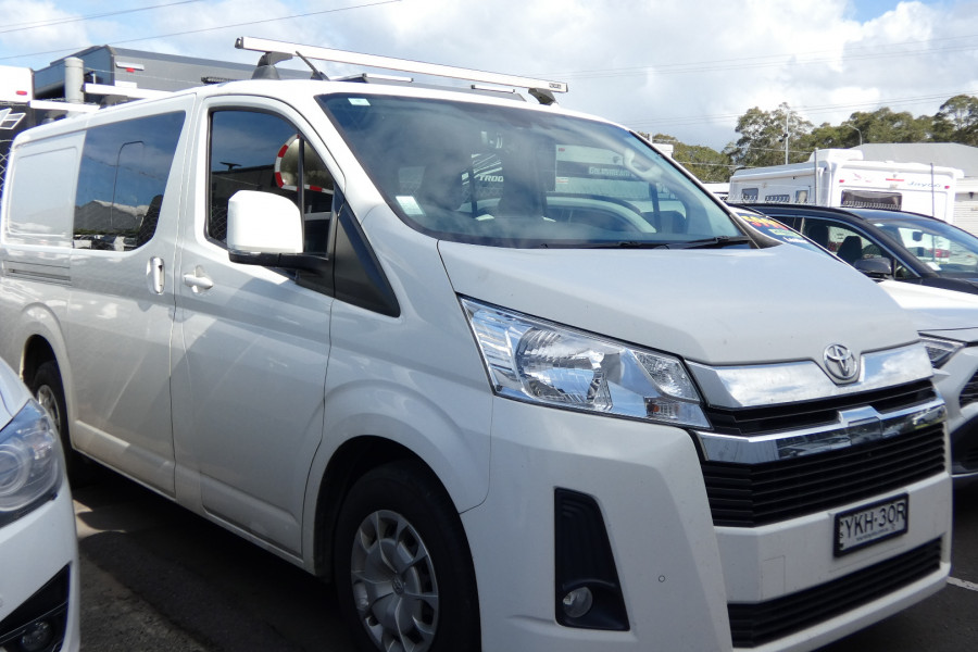 2021 Toyota HiAce GDH300R LWB 5 SEATS Van Image 6