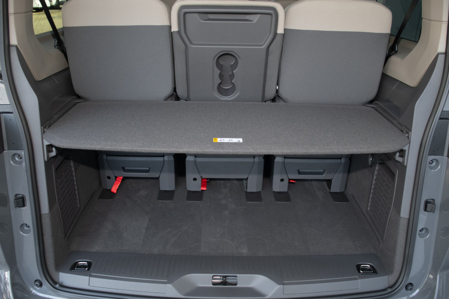 2025 Volkswagen Multivan T7 TDI360 Life LWB People Mover
