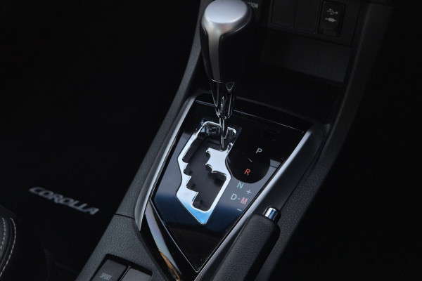 2018 Toyota Corolla ZRE172R ZR Sedan Image 20