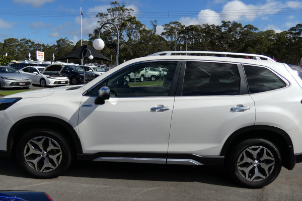 2023 MY24 Subaru Forester MY24 HYBRID L AWD SUV Image 4