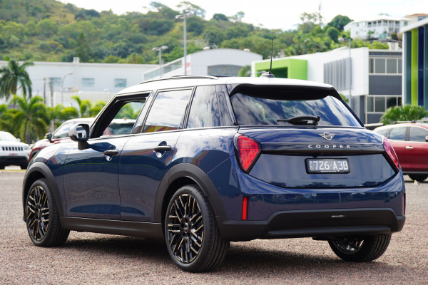 2024 MINI Cooper F65 C Favoured SUV Image 5