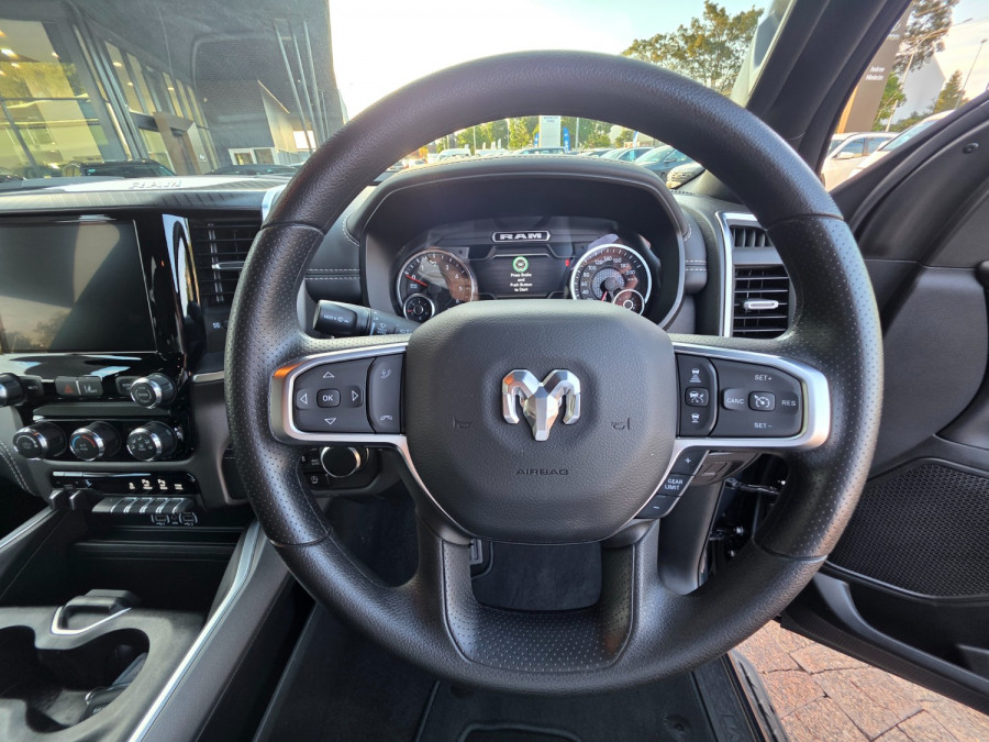 2026 Ram 1500 DT Express Black Edition Hurricane SO Ute Image 15